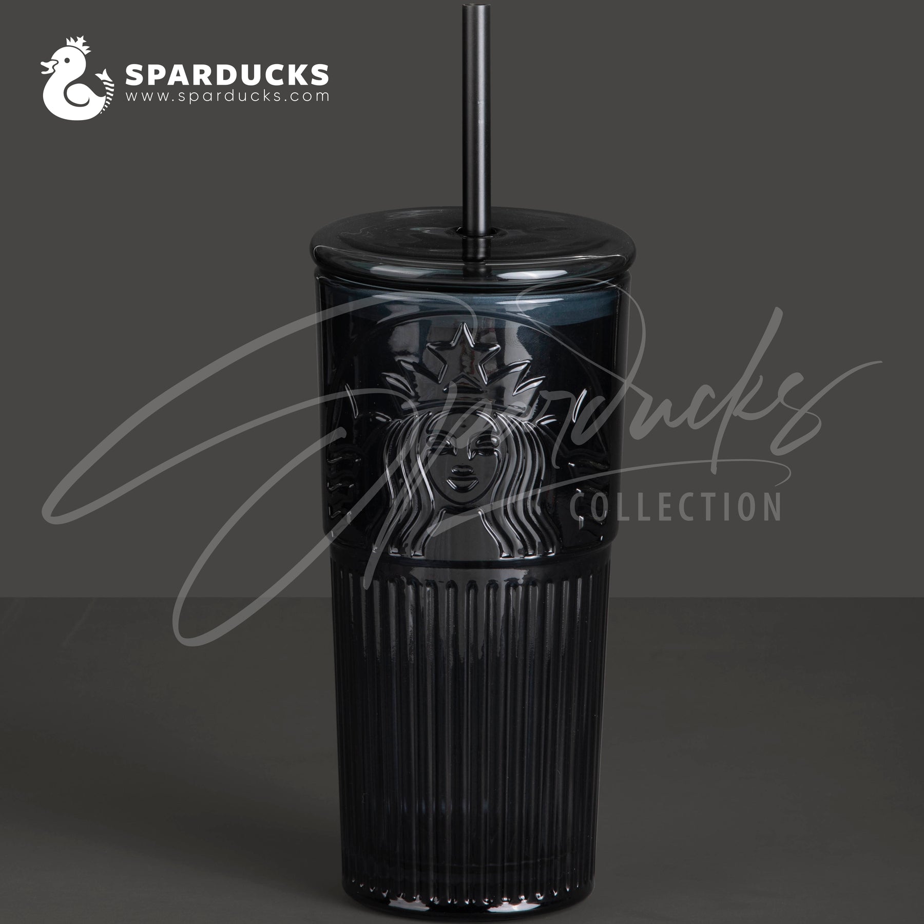 19oz China Black Siren Glass Straw Cup