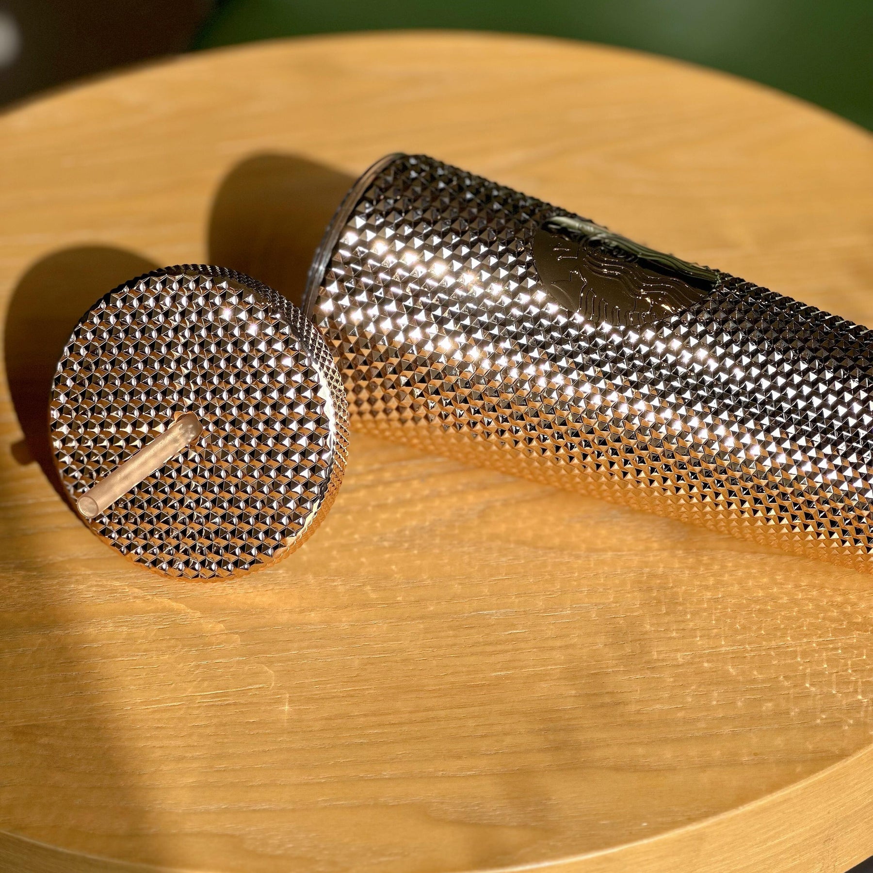 24oz China Bronze Gold Studded Cold Cup