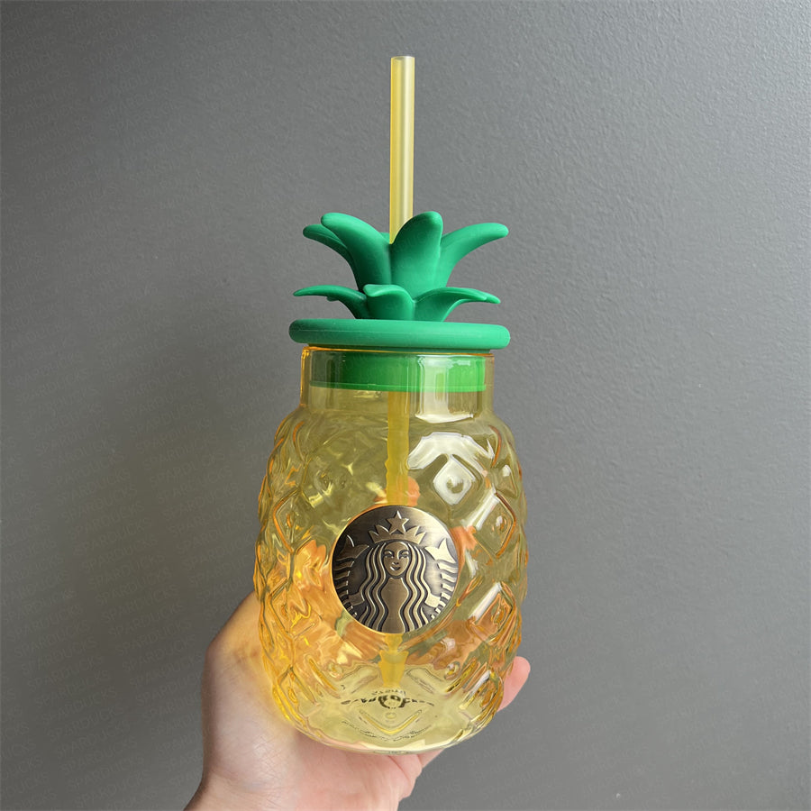 20oz China 2021 Pineapple Glass with Straw – SPARDUCKS