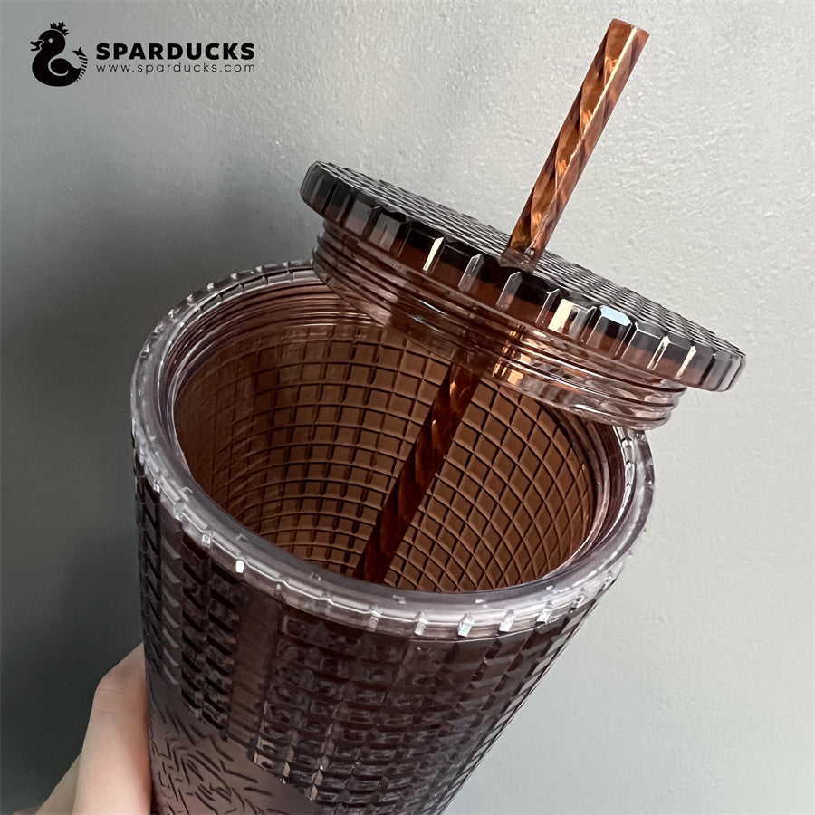 https://sparducks.com/cdn/shop/products/sparducks-update-0312-starbucks-studded-plastic-co63_900x.jpg?v=1647104567